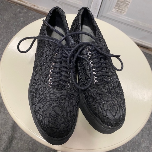 Jeffery Campbell | Nasty Gal Platform Sneakers - Picture 2 of 6